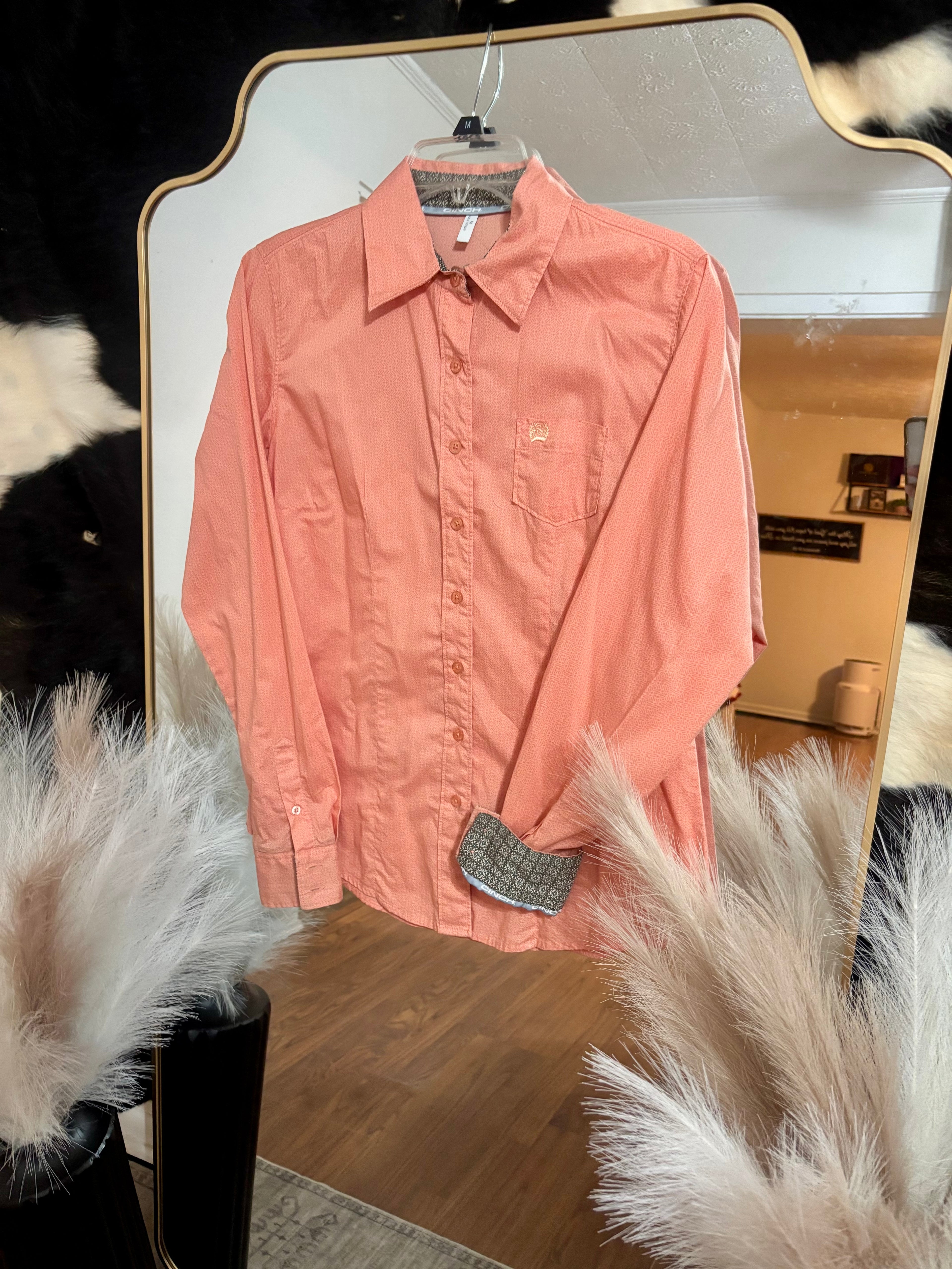 Medium Cinch Light Orange & White Patterned Long Sleeve