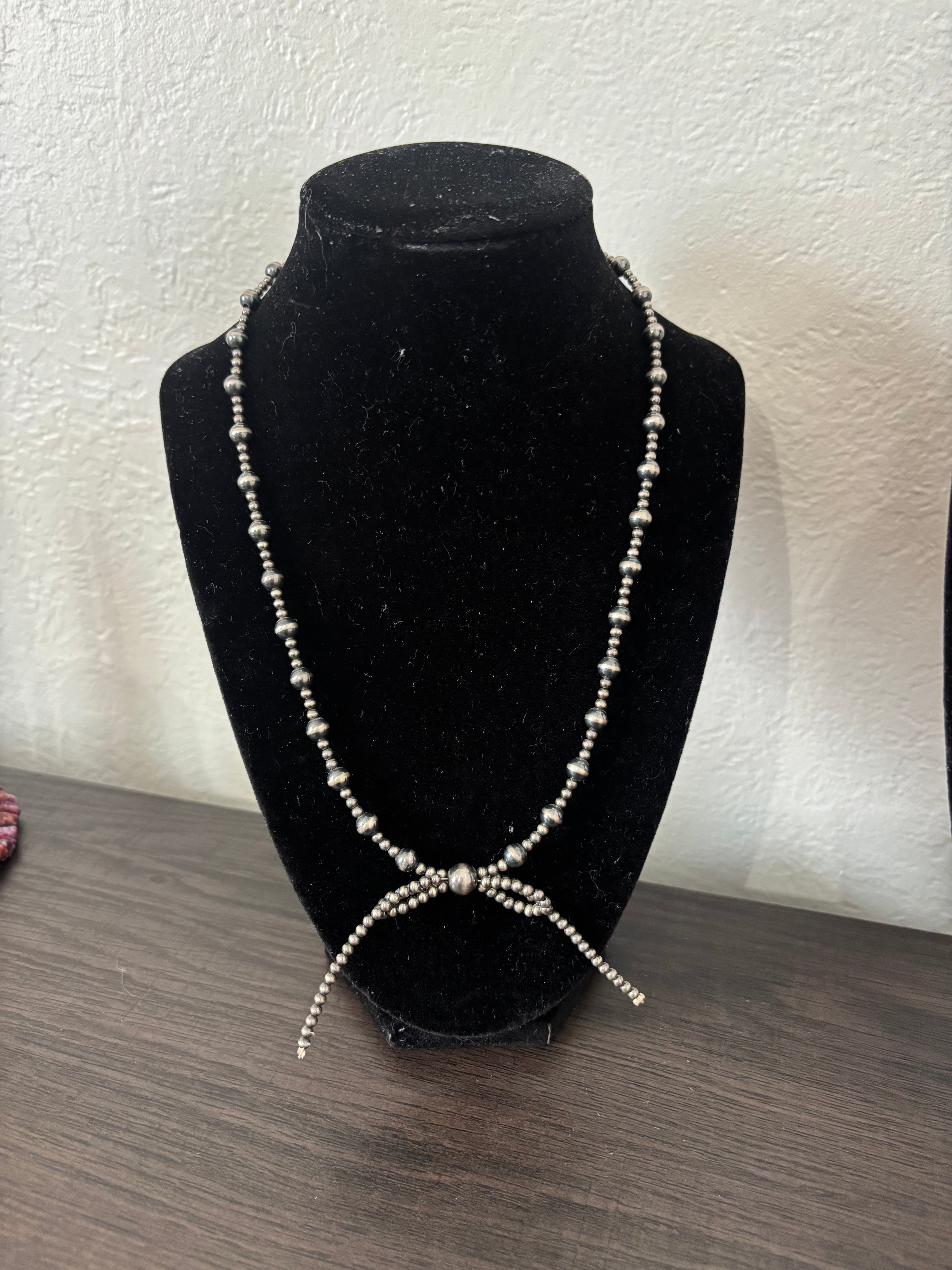 8in Bow Necklace with 1in extender